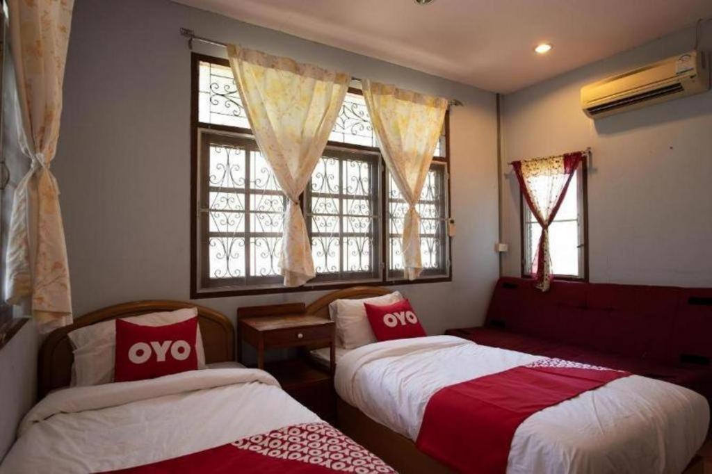 โอโย 402 รักนที รีสอร์ต Hotel นครปฐม ภายนอก รูปภาพ