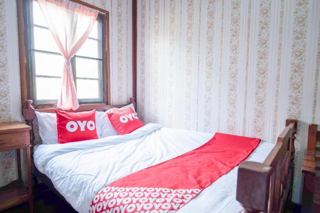 โอโย 402 รักนที รีสอร์ต Hotel นครปฐม ภายนอก รูปภาพ