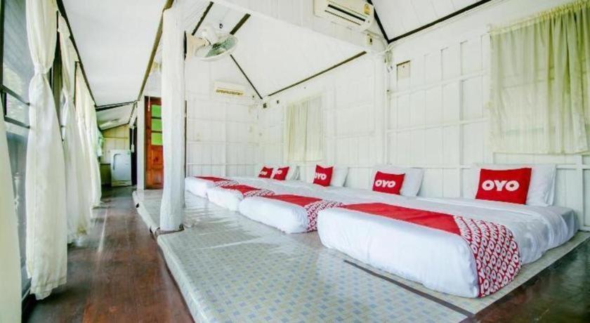 โอโย 402 รักนที รีสอร์ต Hotel นครปฐม ภายนอก รูปภาพ