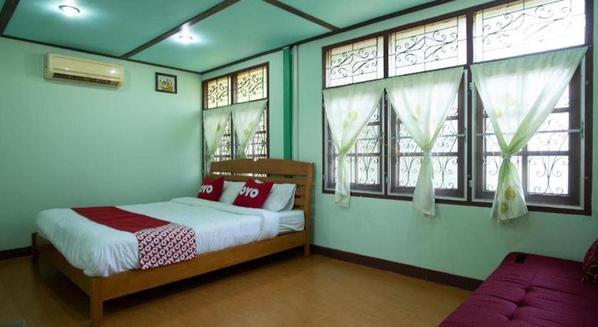 โอโย 402 รักนที รีสอร์ต Hotel นครปฐม ภายนอก รูปภาพ