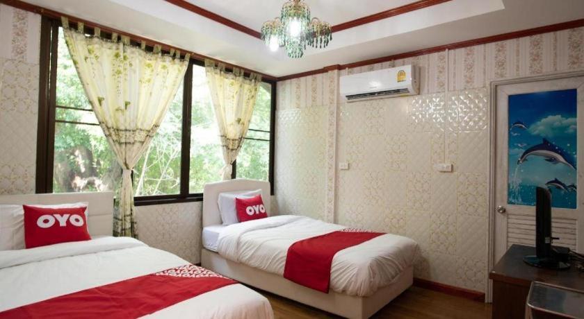โอโย 402 รักนที รีสอร์ต Hotel นครปฐม ภายนอก รูปภาพ