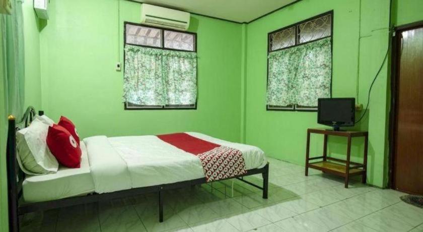 โอโย 402 รักนที รีสอร์ต Hotel นครปฐม ภายนอก รูปภาพ